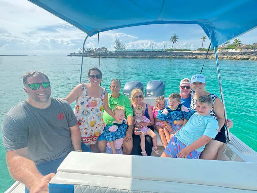 image n.5 of Nassau: 4-Island Tour Swimming Pigs, turtles, snorkeling activity in New Providence, uploaded by supplier