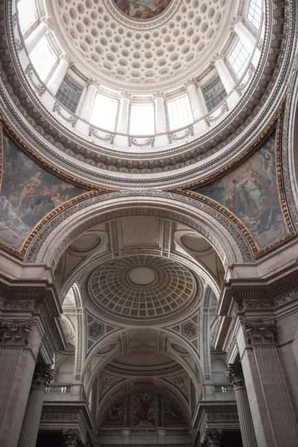 Image N°20 de Paris : L'extérieur de Notre-Dame, la visite du quartier latin et le Panthéon activité à Paris, publiée par le prestataire