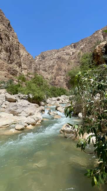 Immagine nº 19 di Muscat: escursione di un'intera giornata a Wadi Shab, grotta romantica e sinkhole attività a Regione al-Sharqiyya, caricata dal fornitore