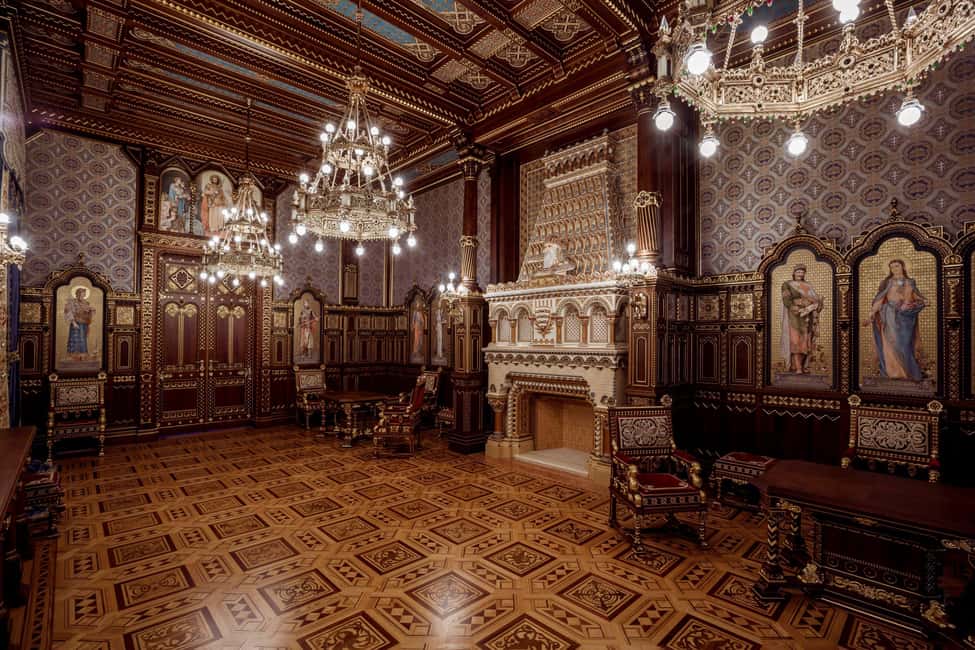 image n.9 of Budapest: Buda Castle Walk with Saint Stephen's Hall activity in Budapest, uploaded by supplier
