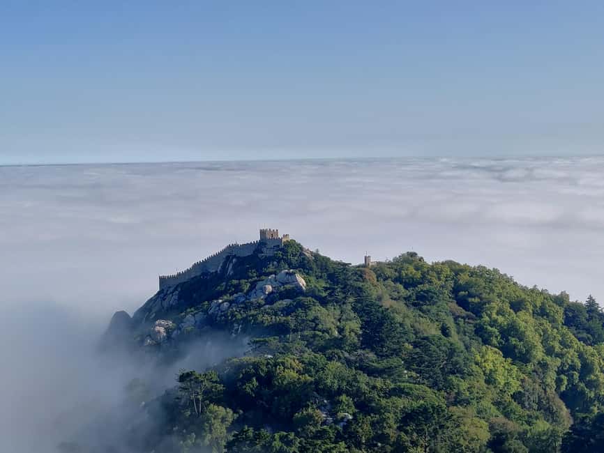 billede nr.4 af aktiviteten Lissabon: Halvdagstur til Sintra med Pena-paladset og Regaleira i Sintra, uploadet af udbyder