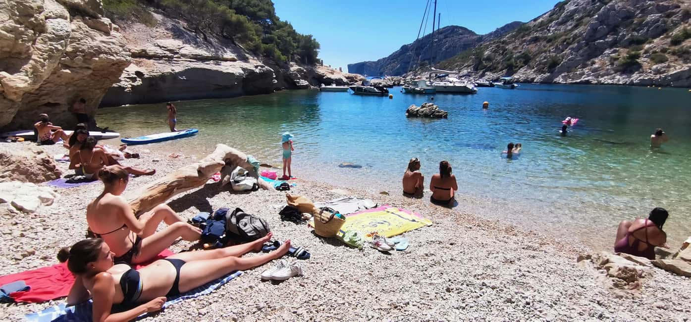 image n.21 of Marseille: Calanques National Park Guided Hike with Picnic activity in Marseille, uploaded by supplier