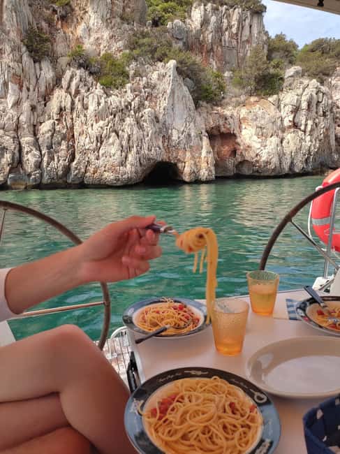 image n.7 of Alghero: Daily Sailing Experience with lunch onboard activity in Sardinia, uploaded by supplier