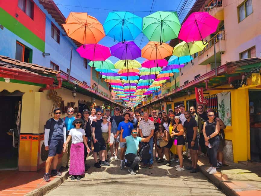 image n.4 of Medellin: Guatape Tour with Boat, Breakfast, Lunch & Llamas activity in Marinilla, uploaded by supplier