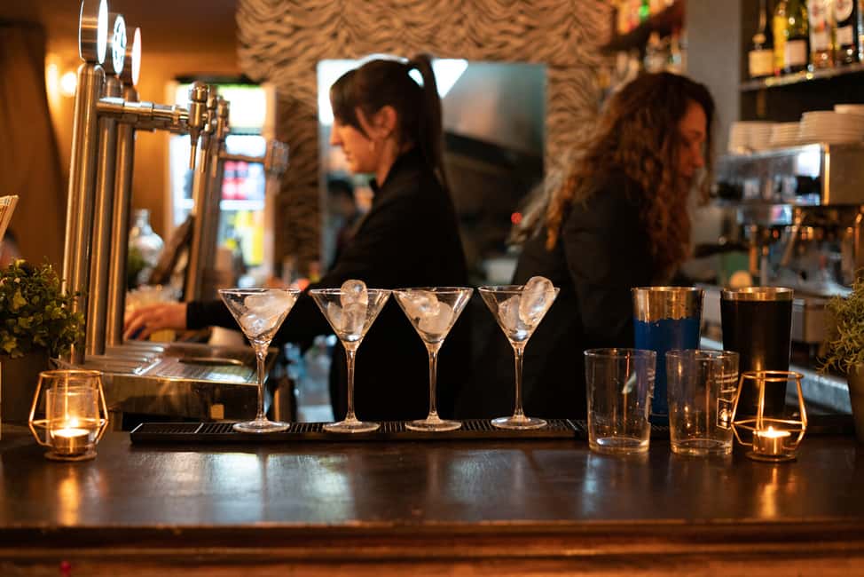 Bild Nr. 9 von Barcelona: Cocktail-Meisterkurs vom Mixologen mit Tapas Aktivität in Barcelona, hochgeladen vom Anbieter