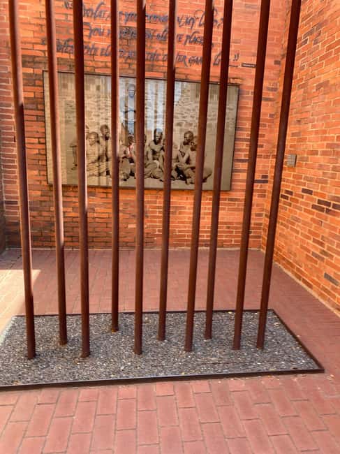 imagem n.89 de Joanesburgo: Excursão de 1 dia com o Soweto e o Museu do Apartheid atividade em Joanesburgo, carregada pelo fornecedor