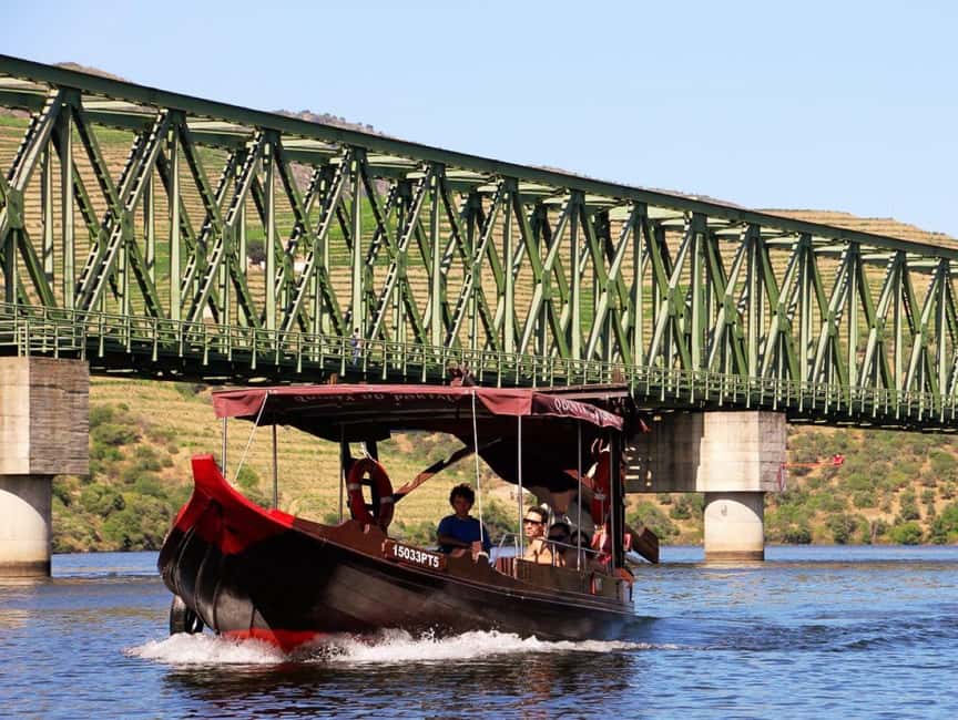 image n.10 of Pinhão: Rabelo Boat 1-Hour Tour activity in Norte Region, uploaded by supplier
