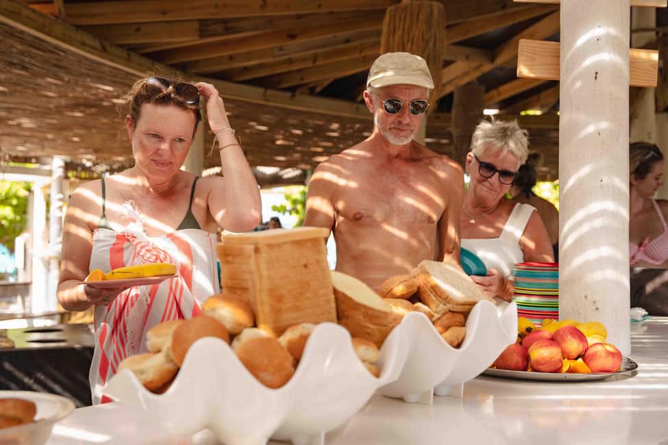 afbeelding n.7 van Curaçao: Klein Curaçao-jachttocht met toegang tot strandhuis activiteit in Curaçao, geüpload door aanbieder