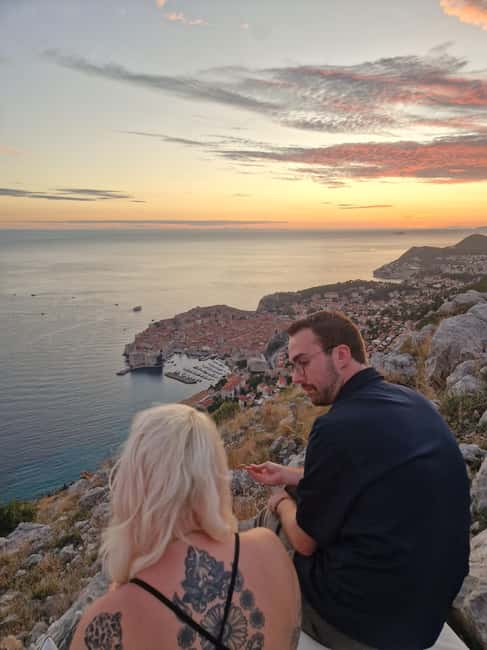 Image N°9 de Dubrovnik : Dégustation de vin au coucher du soleil à Panorama Point activité à Dubrovnik, publiée par le prestataire