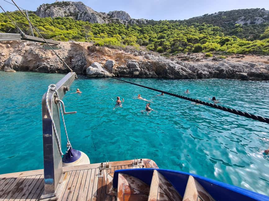 image n.25 of Athens: Cruise to Agistri, Moni & Aegina with Lunch & Drinks activity in Athens, uploaded by supplier