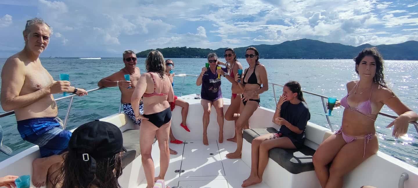 Bild Nr. 10 von Curieuse-Führung, St. Pierre, BBQ & 2 Schnorchelstopps Aktivität in Praslin, hochgeladen vom Anbieter