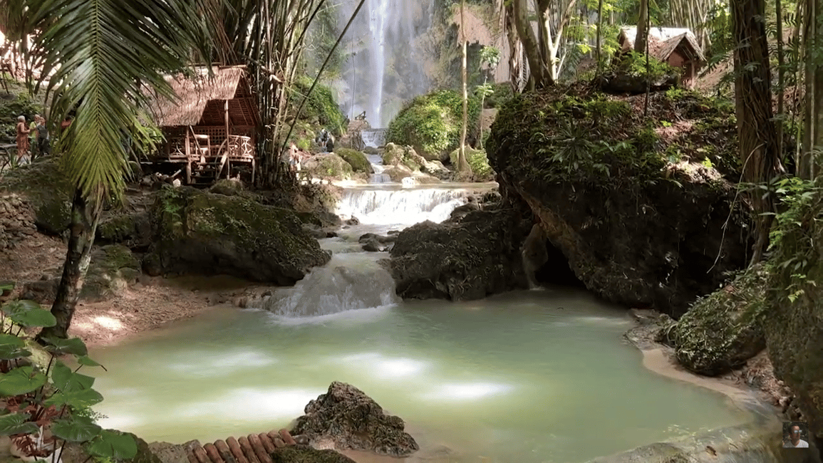 imagem n.24 de Oslob: Tubarões-baleia, Cataratas de Tumalog e Sumilon Trio Adventure atividade em Oslob, carregada pelo fornecedor