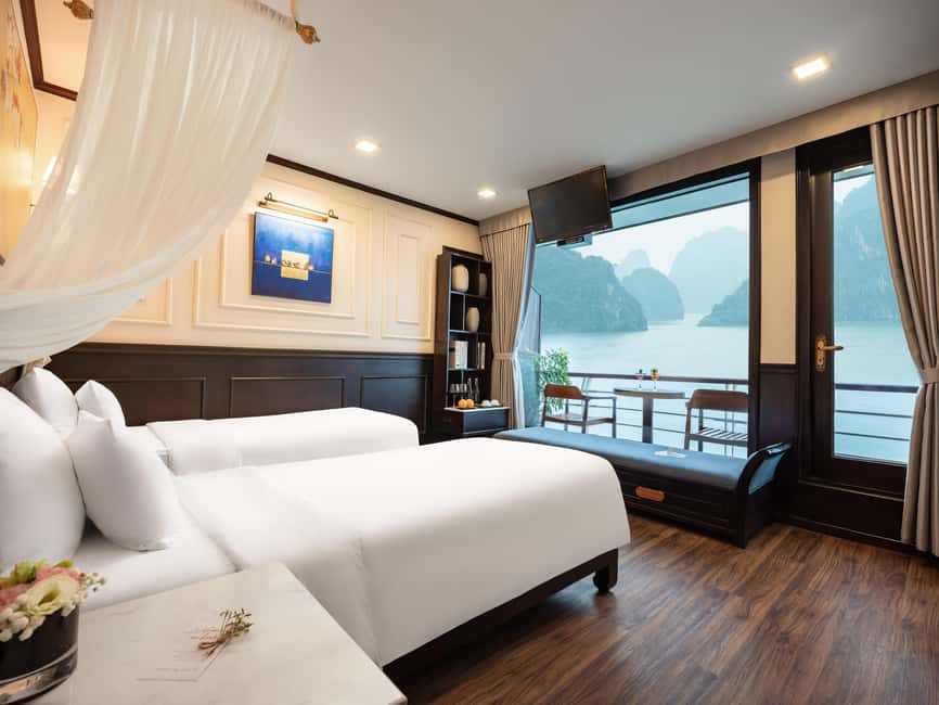 image n.25 of From Hanoi: 2-Day Cruise Trip with Private Balcony & Bathtub activity in Ha Long, uploaded by supplier