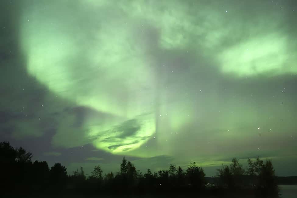 bild nr.12 av Rovaniemi: Aurora jakttur med fotografering med Van aktivitet i Rovaniemi, uppladdad av arrangören
