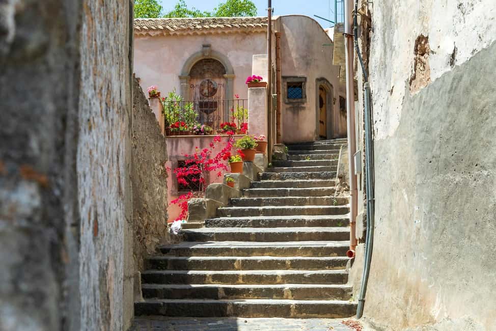 image n.9 of From Taormina: The Godfather Sicily Tour activity in Savoca, uploaded by supplier