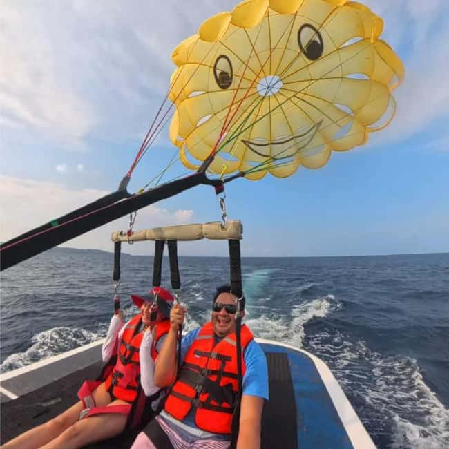 bild nr.4 av Boracay: Parasailing-äventyr med Insta 360-graders kamera aktivitet i Boracay, uppladdad av arrangören