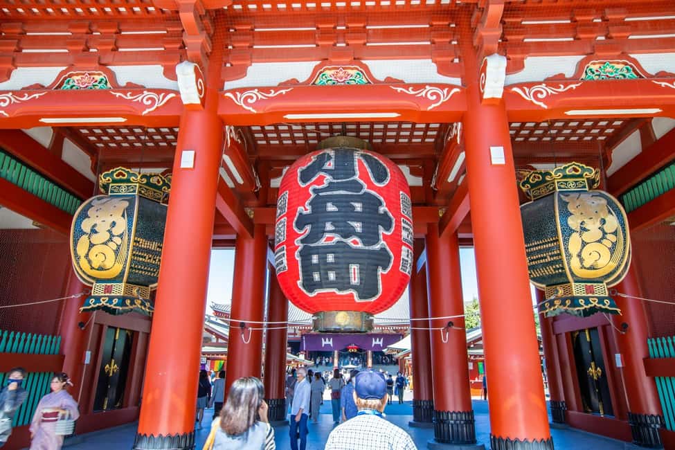 image n.7 of Tokyo: Asakusa Walking Tour with Sensoji Temple Visit activity in Tokyo, uploaded by supplier