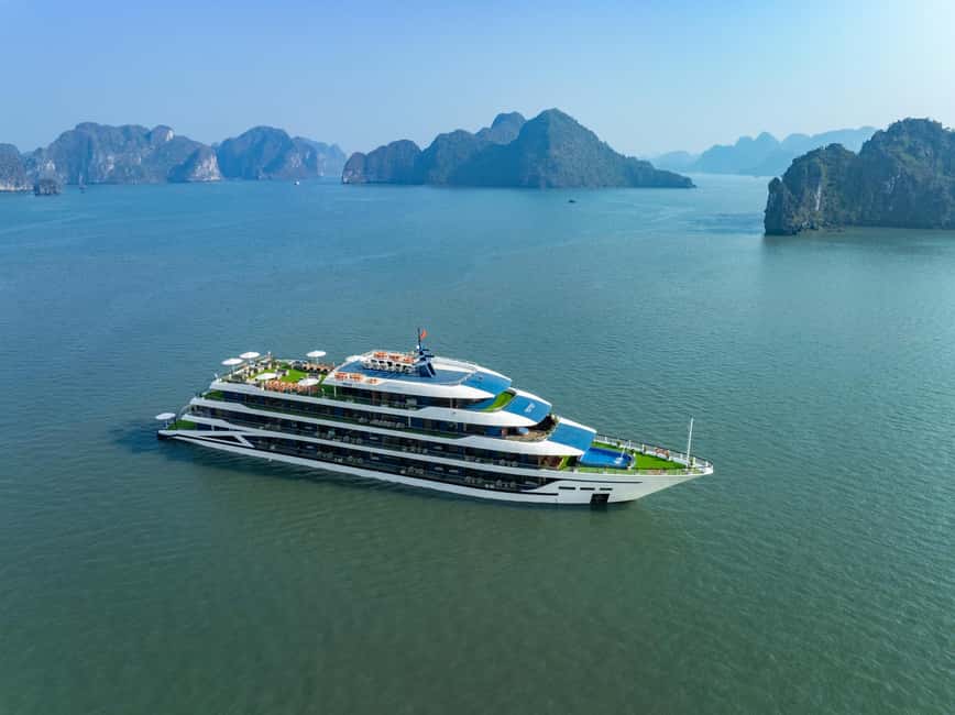 image n.8 of 2-Day or 3-Day: Halong&Lan Ha Bay Cruise 5* balcony, bathtub activity in Ha Long, uploaded by supplier