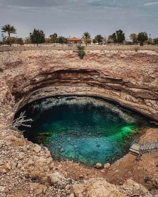 Immagine nº 30 di Avventura nel deserto di Wahiba , Nuoto nel Wadi Bani Khalid attività a Regione al-Sharqiyya, caricata dal fornitore