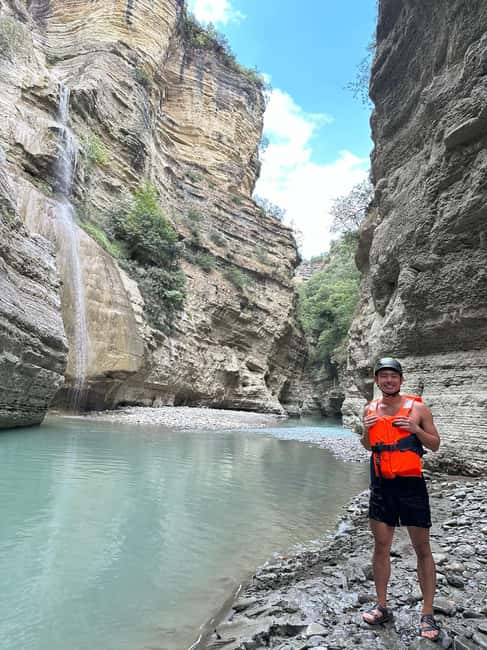 Immagine nº 2 di Canyon di Osumi e cascata di Bogove attività a Distretto di Skrapar, caricata dal fornitore