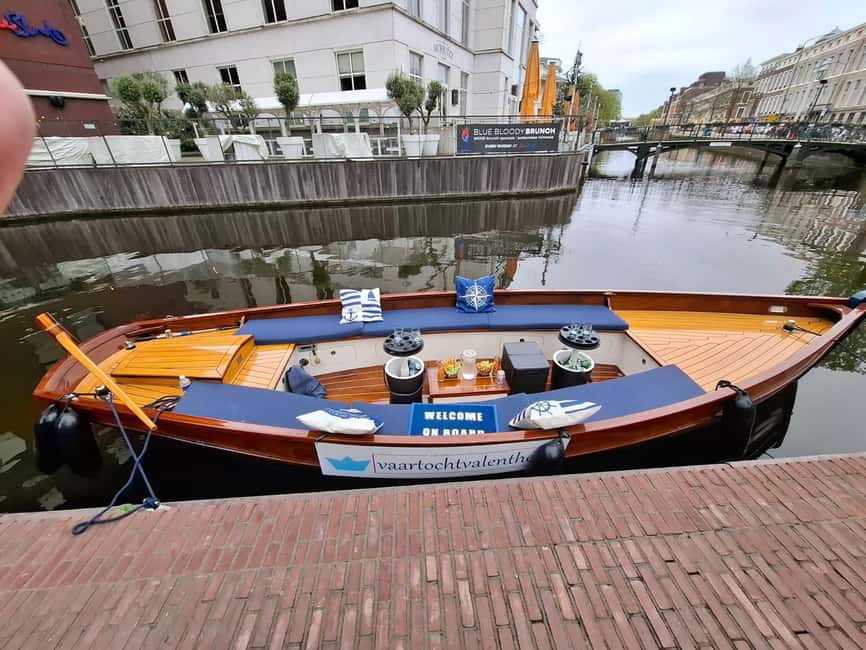 Bild Nr. 1 von Den Haag: Private Bootstour für bis zu 10 Personen Aktivität in Den Haag, hochgeladen vom Anbieter