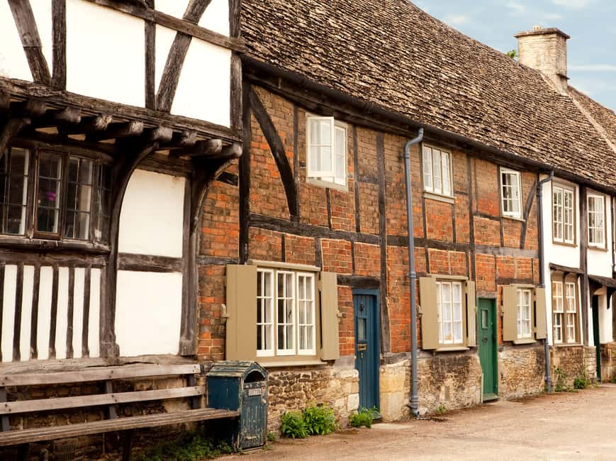 imagem n.4 de De Bath: Excursão de um dia a Stonehenge e Cotswolds com entrada atividade em Lacock, carregada pelo fornecedor