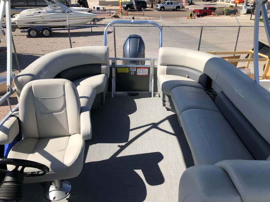 image n.5 of Pontoon Boat Rental activity in Arizona, uploaded by supplier