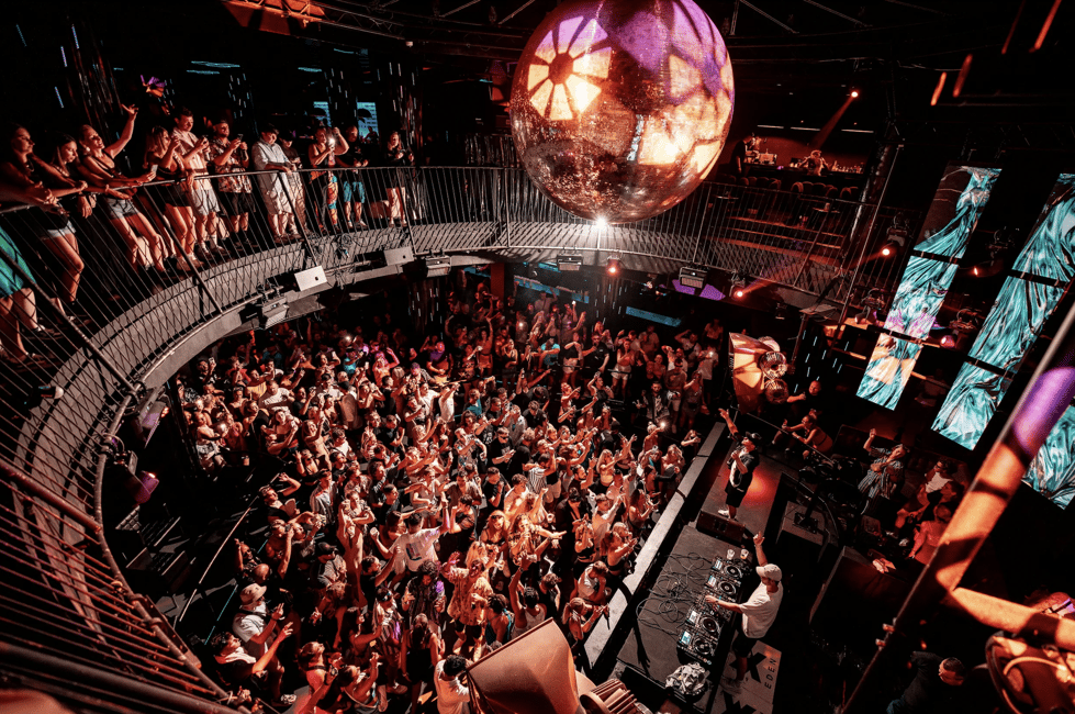 Image N°11 de Ibiza Ultimate Nightlife Pass : comprend 4 entrées gratuites en boîte de nuit activité à Ibiza (ville), publiée par le prestataire