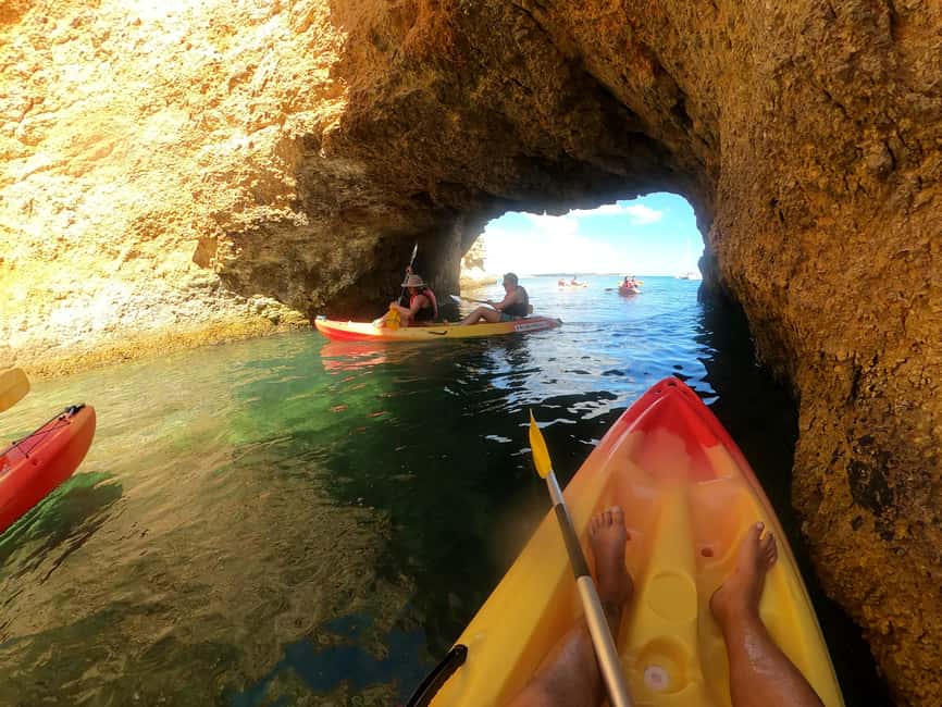 imagem n.4 de Passeio Privado de Barco e Caiaque com Aventura de Snorkeling (Alvor) atividade em Alvor, carregada pelo fornecedor