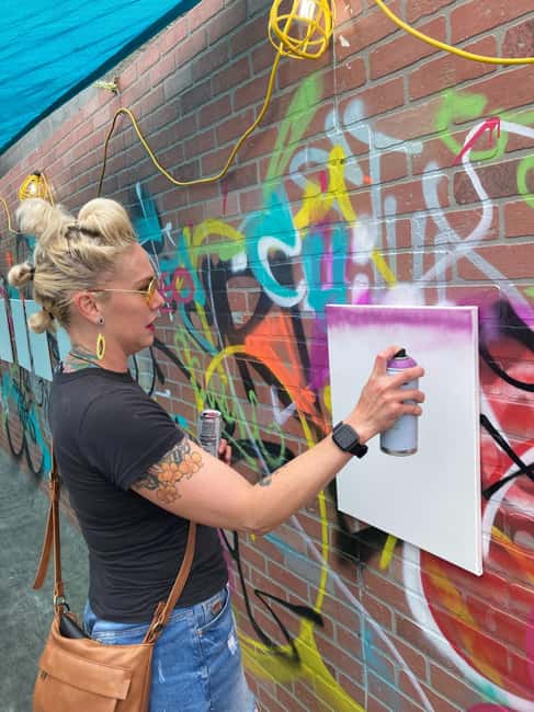 image n.3 of Atlanta: BYOB Spray Paint and Sip activity in Atlanta, uploaded by supplier