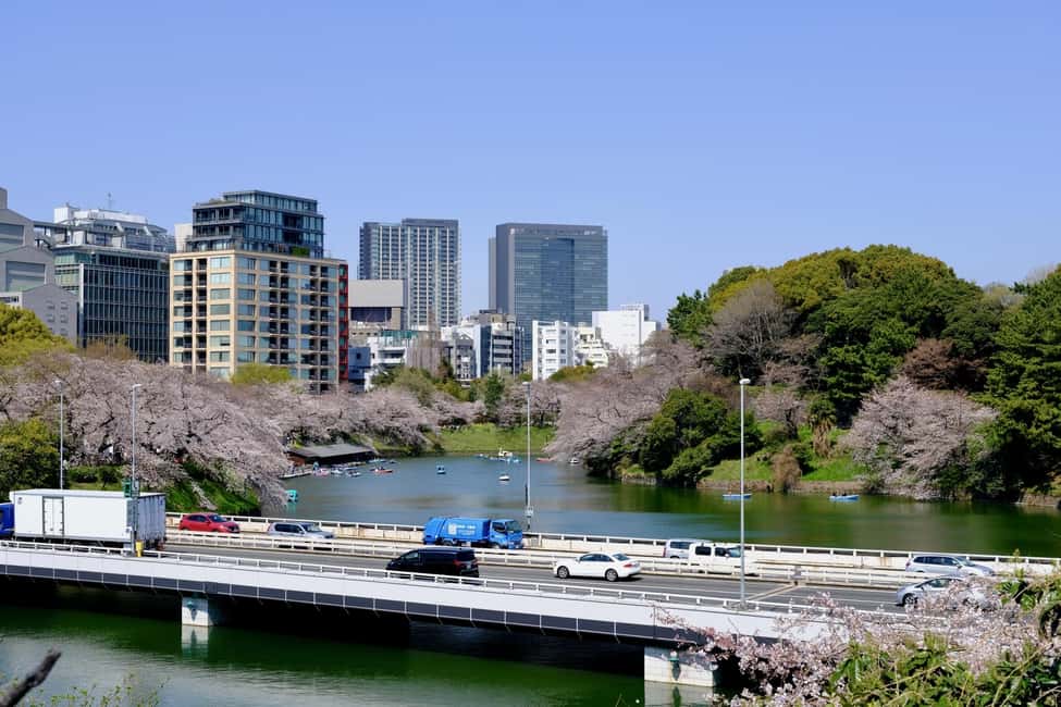 サプライヤーによってアップロードされた、東京の東京音声ガイド付きオープントップ観光バスの画像#12