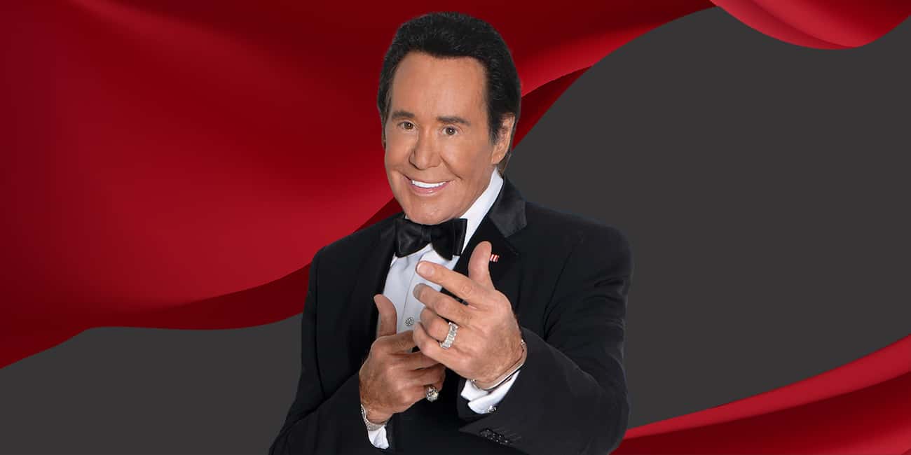 image n.3 of Las Vegas: Wayne Newton - Up Close and Personal activity in Las Vegas, uploaded by supplier