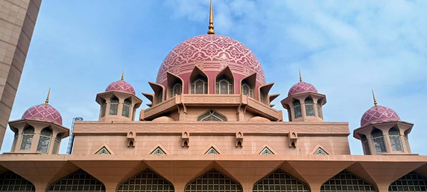 image n.4 of Kuala Lumpur: Putrajaya Tour with Traditional Boat Cruise activity in Putrajaya, uploaded by supplier