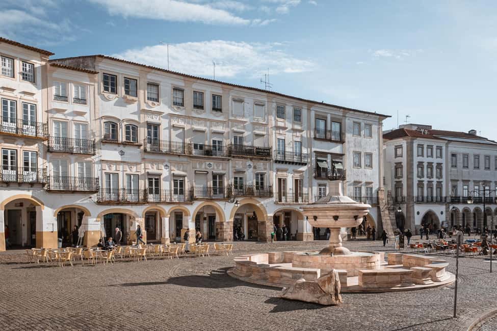 imagem n.7 de Évora: Excursão a pé flexível pelo centro histórico atividade em Cascais, carregada pelo fornecedor