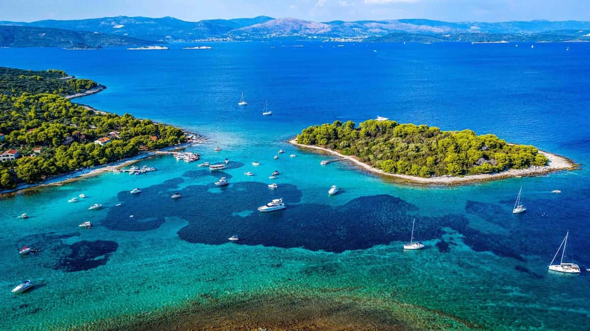 billede nr.8 af aktiviteten Split: Den Blå Lagune, Hvar og 5 øer – bådtur med en lille gruppe i Hvar by, uploadet af udbyder
