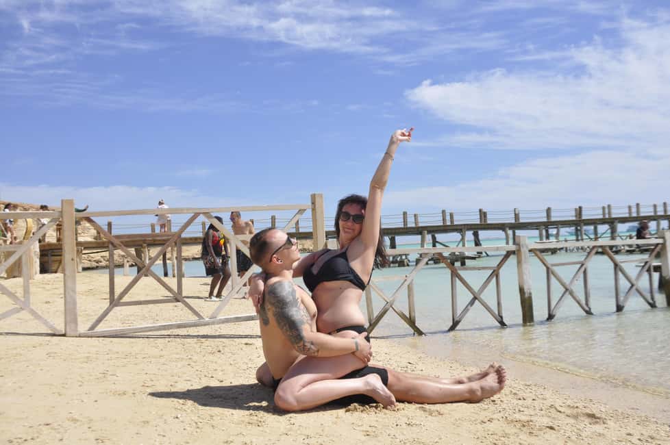 Immagine nº 23 di Hurghada: Escursione di un giorno a Orange Bay con sport acquatici e pranzo attività a Governatorato del Mar Rosso, caricata dal fornitore