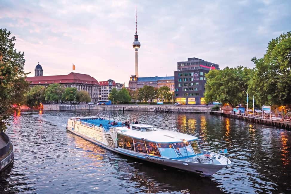 Bild Nr. 2 von Berlin: Hop-On/Hop-Off-Bus mit optionaler Bootsfahrt Aktivität in Berlin, hochgeladen vom Anbieter
