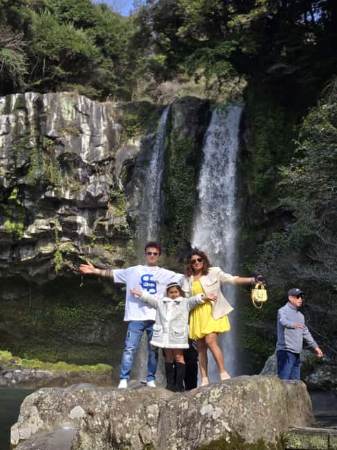 image n.4 of Jeju island : West & South Full-Day Tour activity in Seogwipo-si, uploaded by supplier