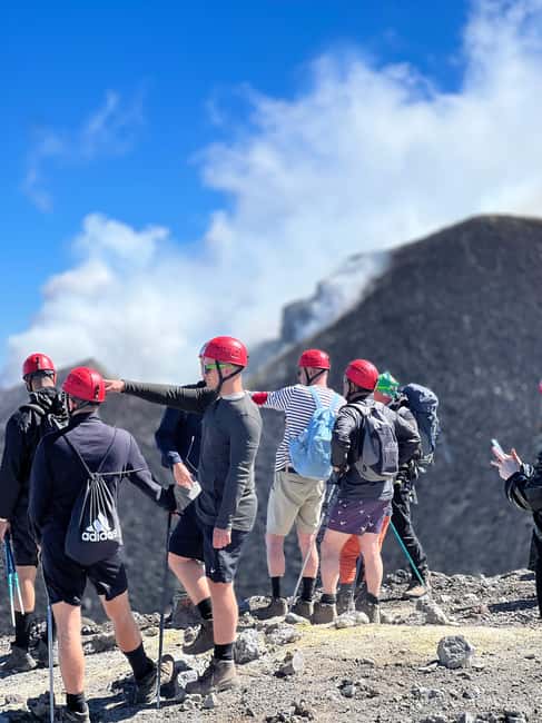 imagen n.º 22 de Excursión al Etna a 3000 mt. con teleférico y jeep 4x4 actividad en Catania, subida por el proveedor