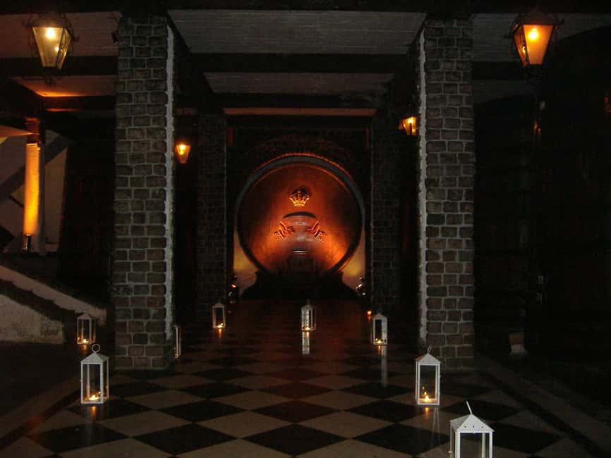 Immagine nº 6 di Tour della cantina di Santa Rosa e degustazione di Grand Cava attività a Montevideo, caricata dal fornitore