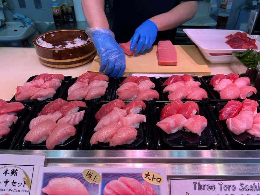 image n.14 of Tokyo: Tsukiji Fish Market Food and Walking Tour activity in Tokyo, uploaded by supplier