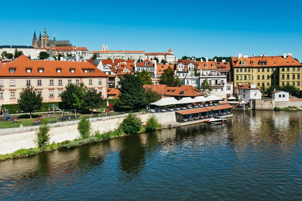 Prag içindeki Prag Eski Şehir, Astronomik Saat ve Yeraltı Turu etkinliğinin tedarikçi tarafından yüklenen 14 no'lu görseli