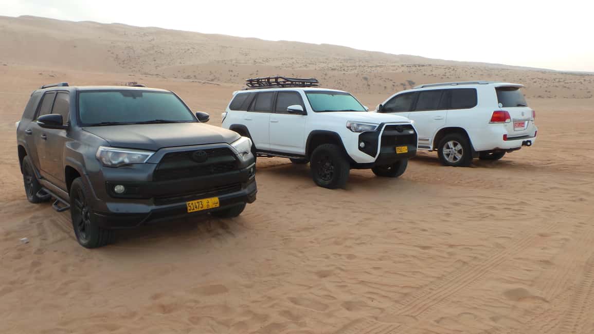 Immagine nº 27 di Da Muscat: Tour guidato di una notte nel campo del deserto attività a Regione al-Sharqiyya, caricata dal fornitore