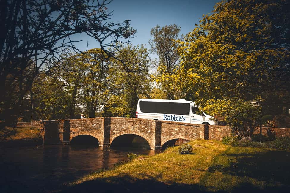 imagem n.6 de De Bath: Excursão de um dia a Stonehenge e Cotswolds com entrada atividade em Lacock, carregada pelo fornecedor