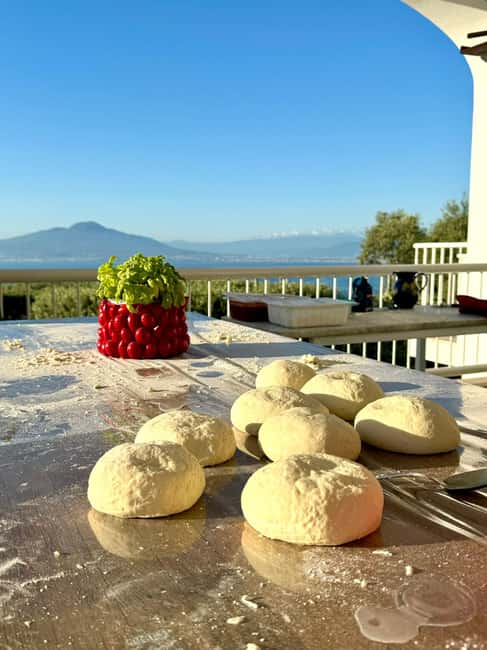 image n.2 of Sorrento: Pizza Making Class with Nino activity in Naples, uploaded by supplier
