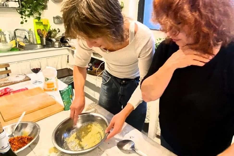 afbeelding n.2 van Catania: Pistache Ravioli, Pasta Thuiskookles met Wijn activiteit in Catania, geüpload door aanbieder
