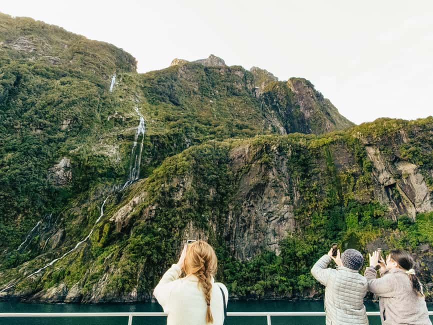 Obraz nr 21 z atrakcji Z Queenstown: Rejs po Milford Sound i 1-dniowa wycieczka autokarowa w Wyspa Południowa, przesłany przez organizatora