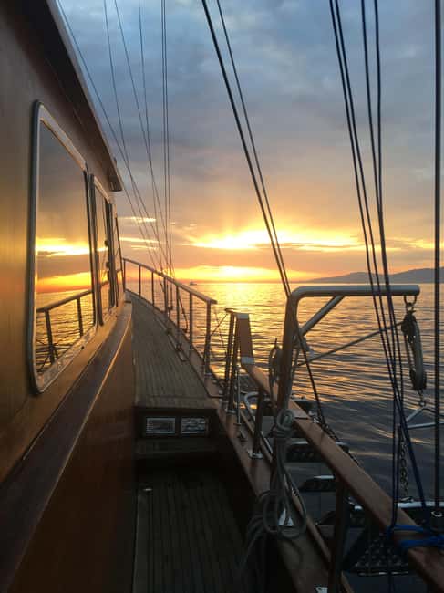 image n.9 of Mykonos: Sunset Boat Cruise with Light Dinner & Drinks activity in Cyclades, uploaded by supplier