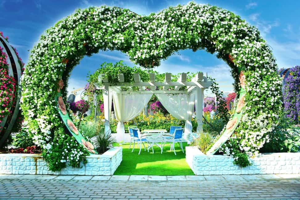 imaginea n.2 a activității Dubai: Intrare la Miracle Garden și Global Village cu transfer în Dubai, încărcată de organizator
