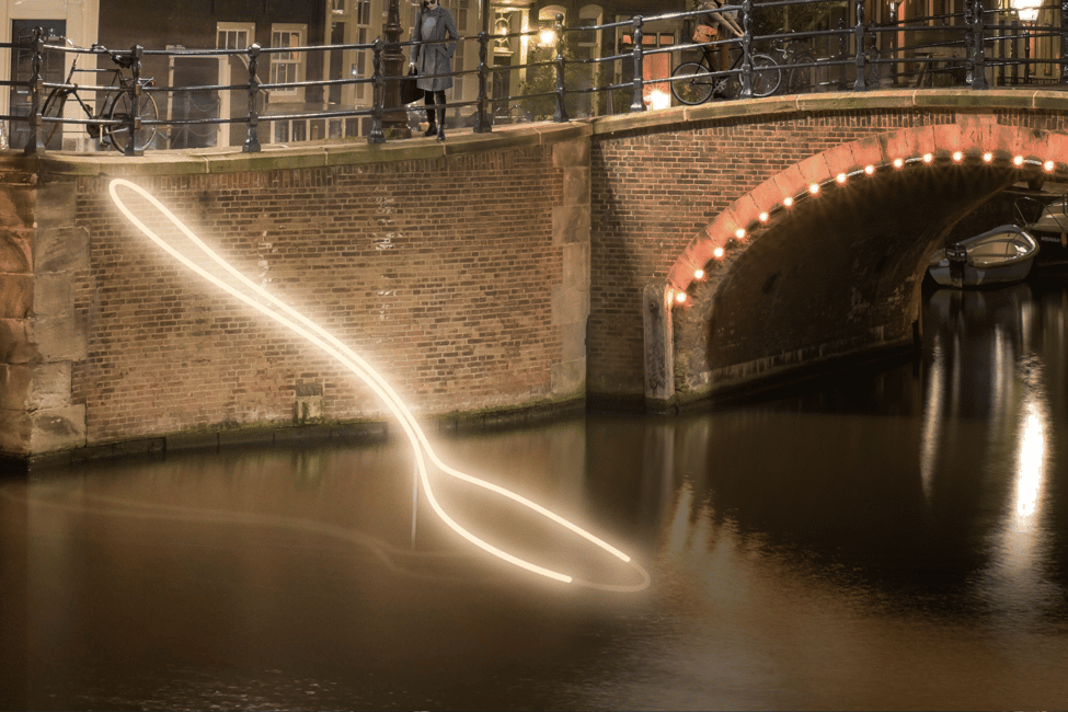 afbeelding n.3 van Amsterdam Light Festival begeleide fietstour activiteit in Amsterdam, geüpload door aanbieder